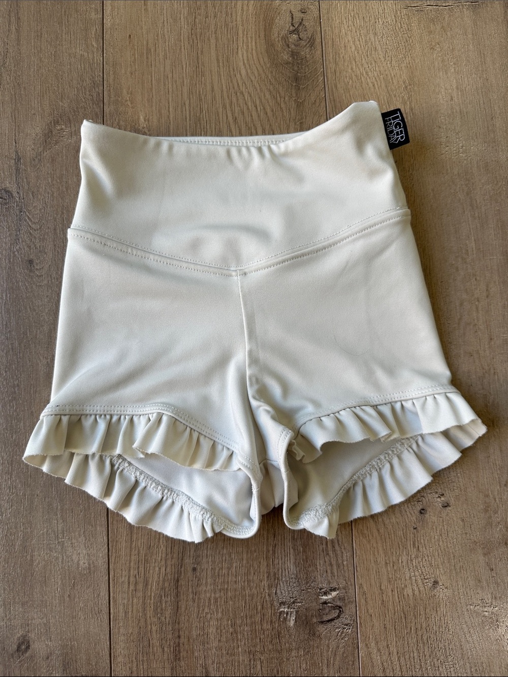 Tiger Friday white shorts CM